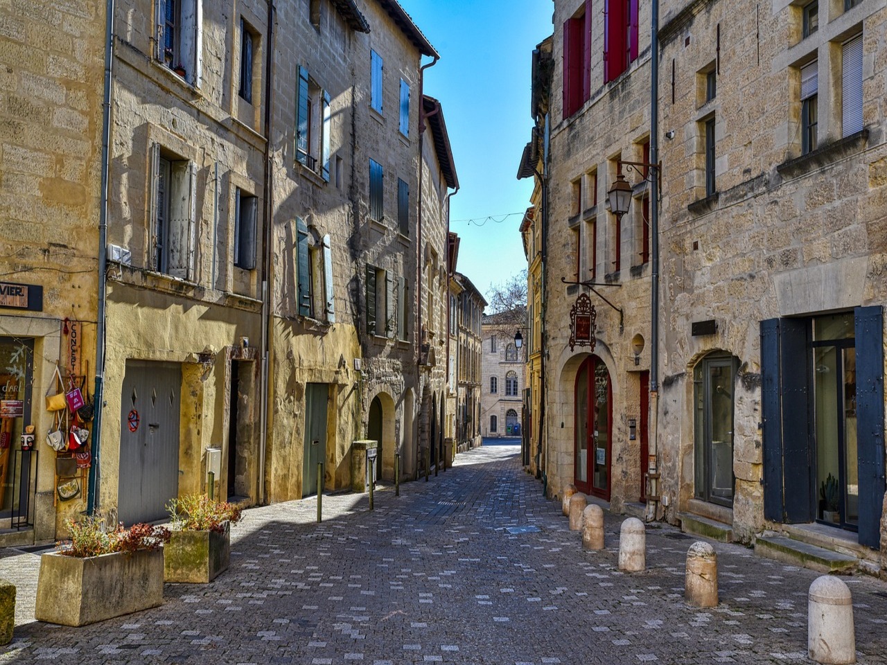 Uzès